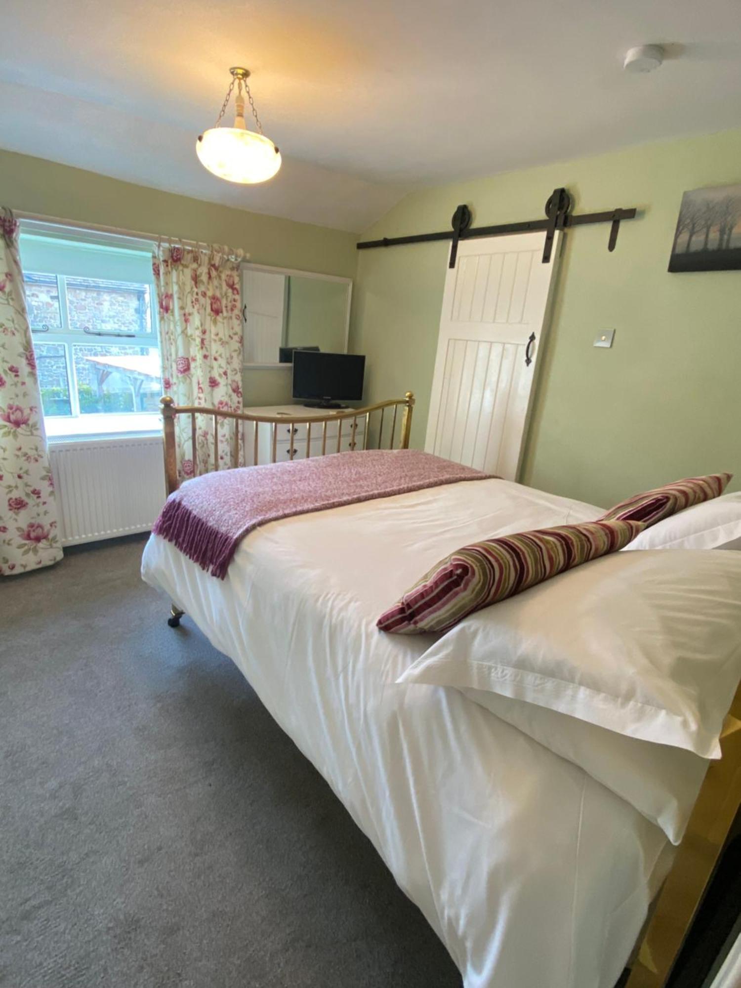 Chapel Cottage Clitheroe Road ワディントン エクステリア 写真