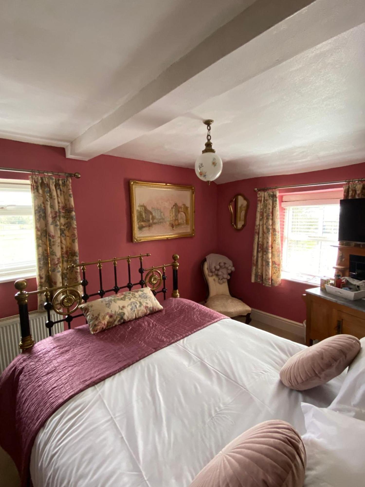 Chapel Cottage Clitheroe Road ワディントン エクステリア 写真